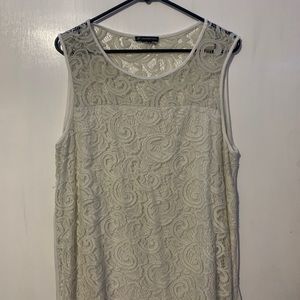 Off white shirt Lacey